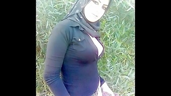 Amateur Arab And Asian Beauties In Turkish Cfnm