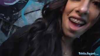 Sexy Latina Pov Experience With A Public Agent In A Park