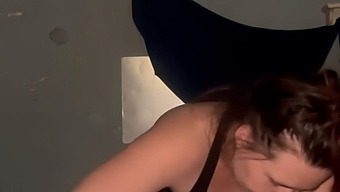 Leglocking Amateur Whore Gets Kinky